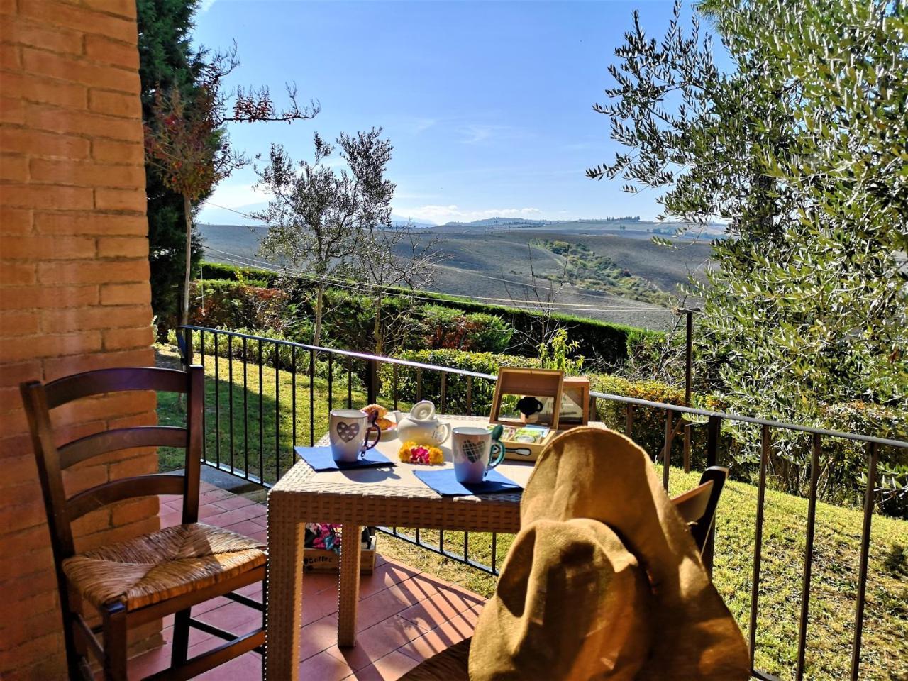 Agriturismo Palazzo Conti - B Pienza Exterior photo